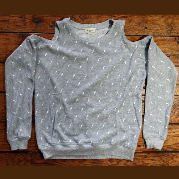 Lightening Bolt Sweater Open Shoulder Medium - Picture 1 of 2